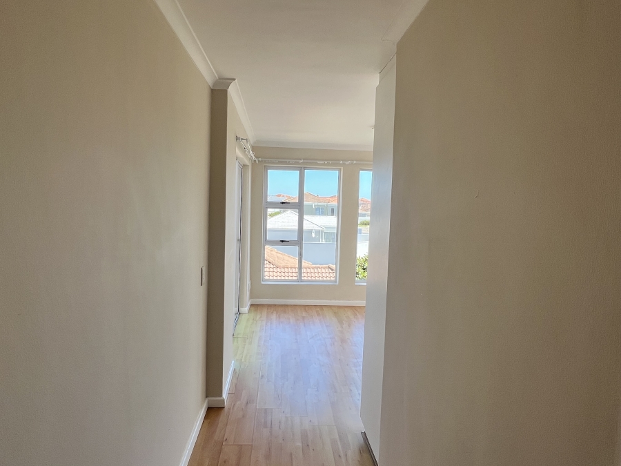 To Let 2 Bedroom Property for Rent in Century City Western Cape